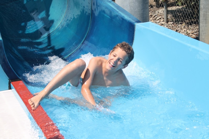 Village Camps International Summer Camp Leysin, Switzerland 2025-08-09 https://www.villagecamps.com/journals_admin/images/682-1-pool day (72).jpg